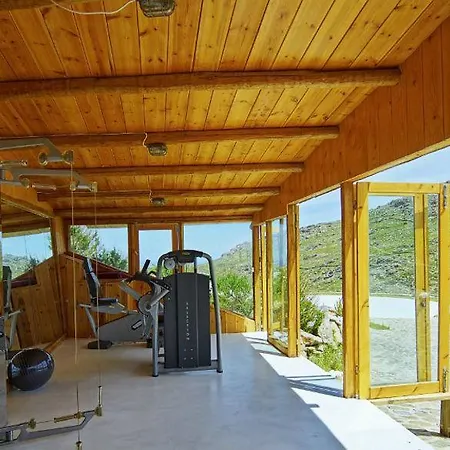 Zinas Villa