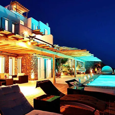 Zinas Villa