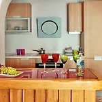 Zinas Villa