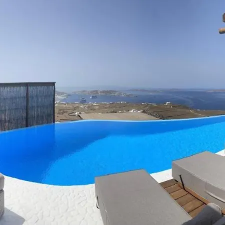 Zinas Villa *